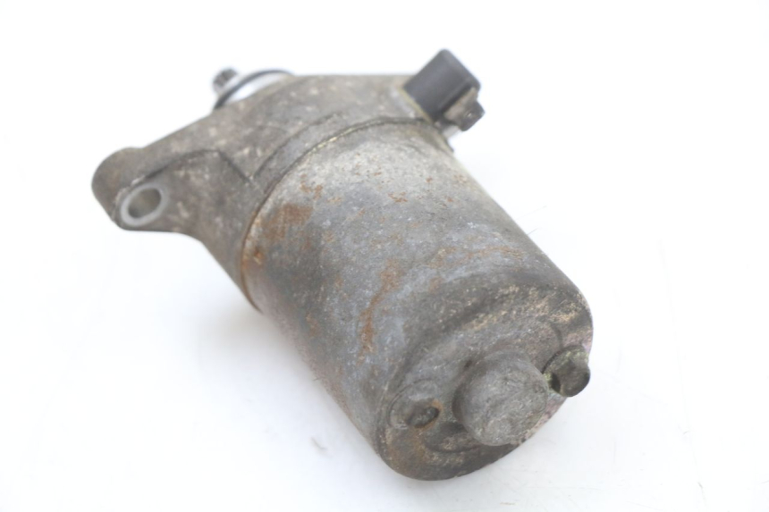 photo de STARTER KYMCO SUPER 8 4T 50 (2021 - 2024) - Alternative perspective