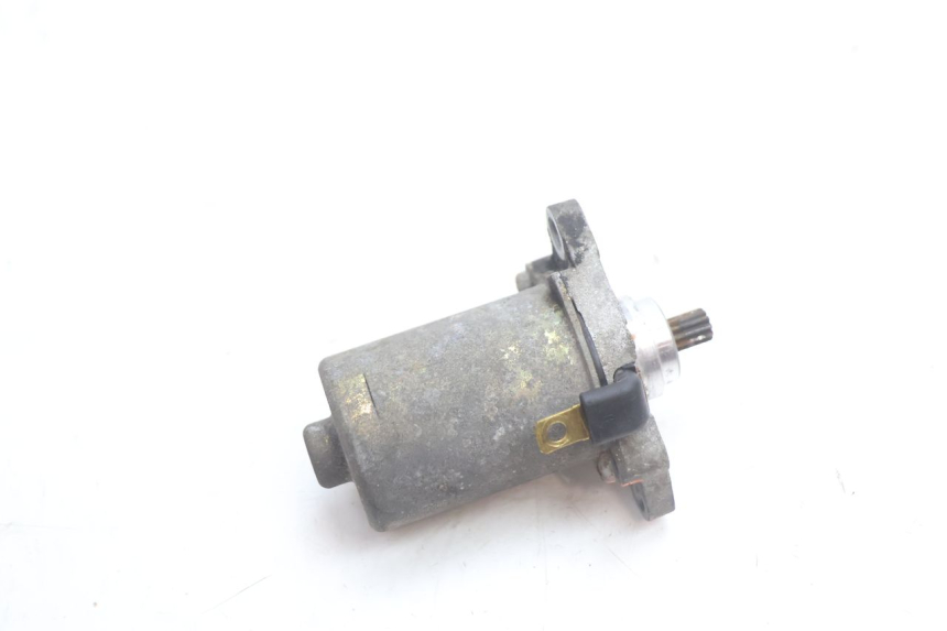photo de STARTER PEUGEOT TREKKER 50 (1995 - 2004) - Alternative perspective