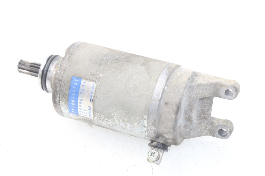 photo de STARTER SUZUKI UC EPICURO 125 (1999 - 2003) - Alternative perspective