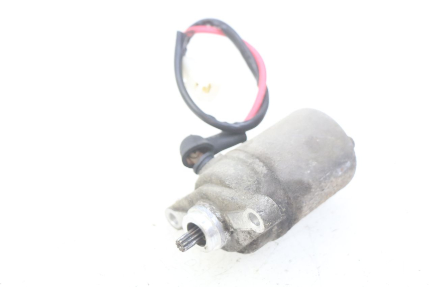 photo de STARTER PEUGEOT V-CLIC VCLIC 50 (2007 - 2013) - Zoom on usage condition