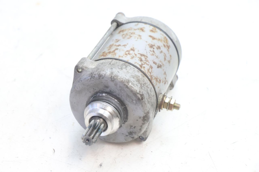 photo de STARTER DAELIM VJ ROADWIN 125 (2004 - 2007) - Fixing points details