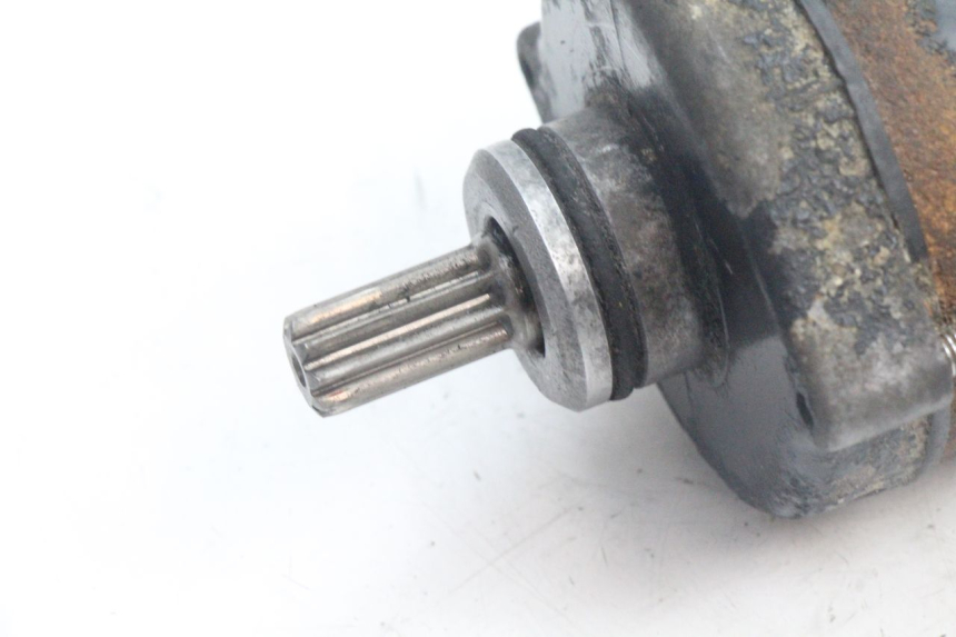 photo de STARTER YAMAHA WAVE RUNNER GP R 1200 (2000 - 2003) - Alternative perspective