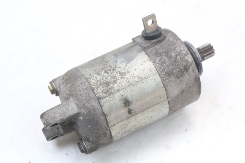 photo de STARTER YAMAHA YP MAJESTY 125 (2002 - 2006) - Alternative perspective