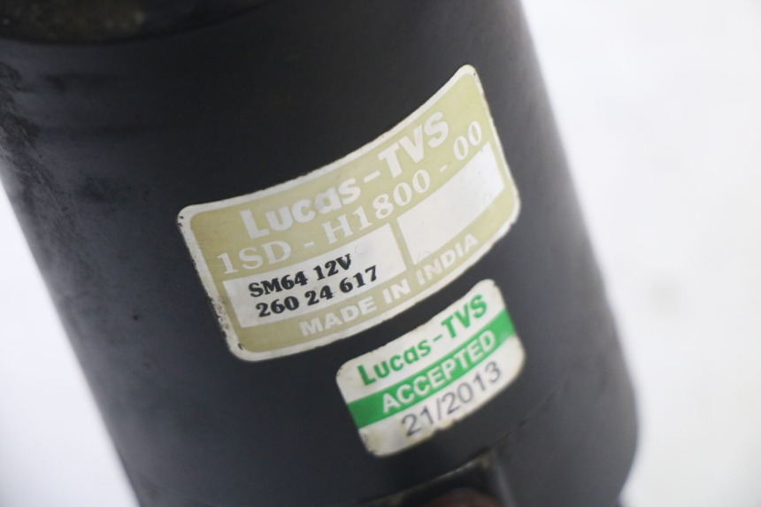 photo de STARTER YAMAHA YP X-MAX XMAX 400 (2014 - 2017) - Alternative perspective