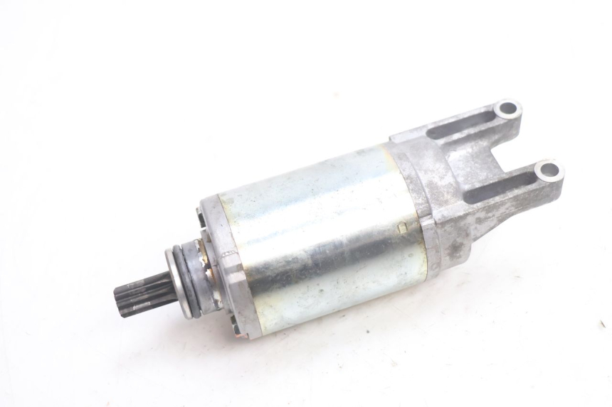 photo de STARTER KAWASAKI ZX-6R ZX6R 600 (2000 - 2002) - Alternative perspective