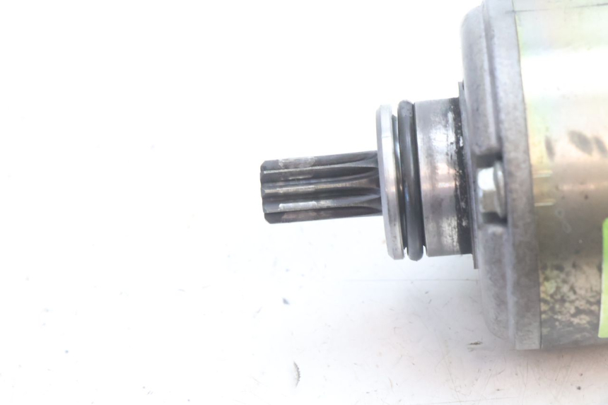 photo de STARTER KAWASAKI ZZR 600 (1995 - 2004) - Technical close-up