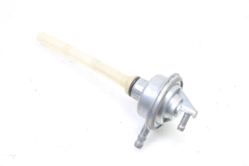 photo de FUEL TANK VALVE MBK BOOSTER SPIRIT NAKED 50 (2004 - 2017) - Zoom on usage condition