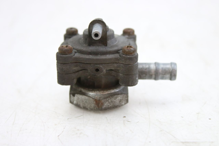 photo de FUEL TANK VENT HONDA CBF 500 (2004 - 2007) - Alternative perspective