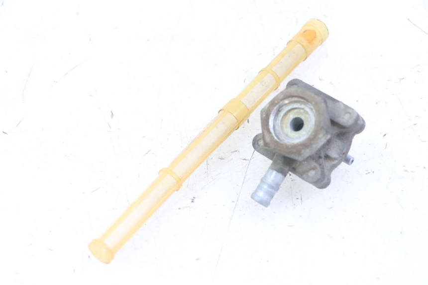 photo de FUEL TANK VENT HONDA CBF 500 (2004 - 2007) - Main view