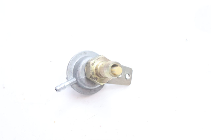 photo de FUEL TANK VENT KEEWAY HURRICANE 50 (2006 - 2019) - Alternative perspective