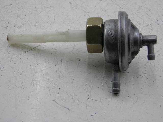 photo de FUEL TANK VALVE JM MOTOR JULIA 50 (2010 - 2014) - Component detail