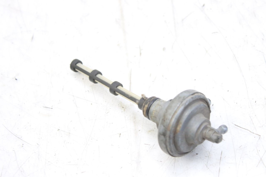 photo de FUEL TANK VENT PIAGGIO LIBERTY 4T 50 (2004 - 2008) - Zoom on usage condition