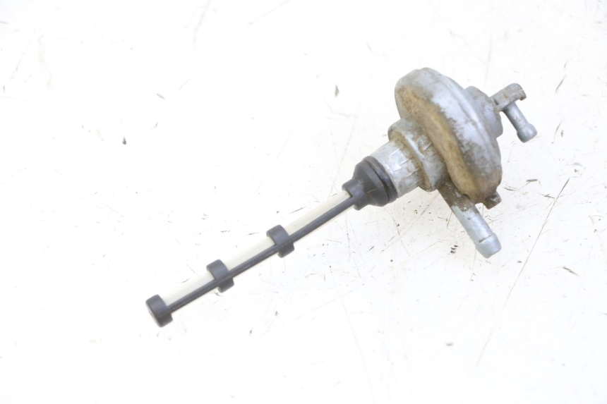 photo de FUEL TANK VALVE PIAGGIO LIBERTY 4T 50 (2009 - 2015) - Component detail