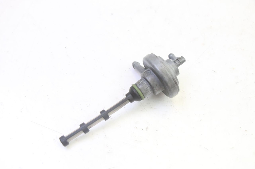 photo de FUEL TANK VALVE PIAGGIO LXV 4T 50 (2009 - 2013) - Zoom on usage condition