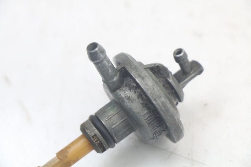 photo de FUEL TANK VALVE MBK MACH G AC 50 (2002 - 2014) - Component detail