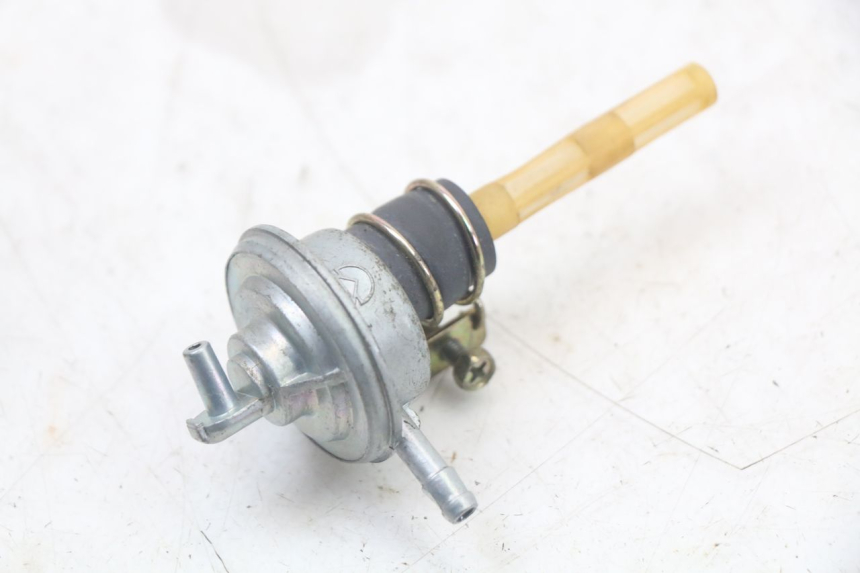 photo de FUEL TANK VENT SYM MIO 50 (2011 - 2017) - Alternative perspective