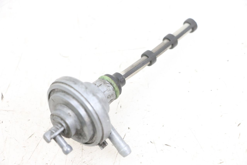 photo de FUEL TANK VENT PIAGGIO NEW TYPHOON 50 (2018 - 2021) - Zoom on usage condition