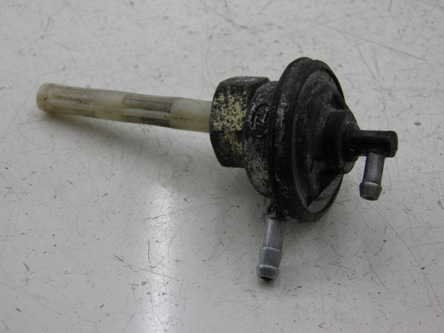 photo de Reservoir depression PEUGEOT TWEET 125 (2010 - 2017) - Main view