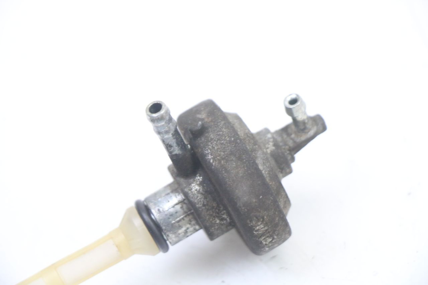 photo de FUEL TANK VENT PIAGGIO VESPA GRANTURISMO 125 (2003 - 2007) - Alternative perspective