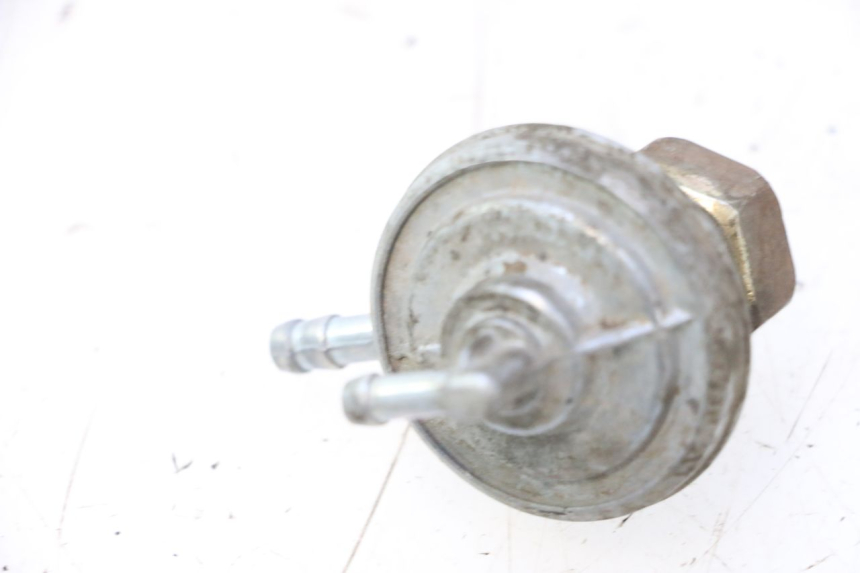 photo de FUEL TANK VALVE RIDE RACE GT 2T 50 (2012 - 2017) - Zoom on usage condition