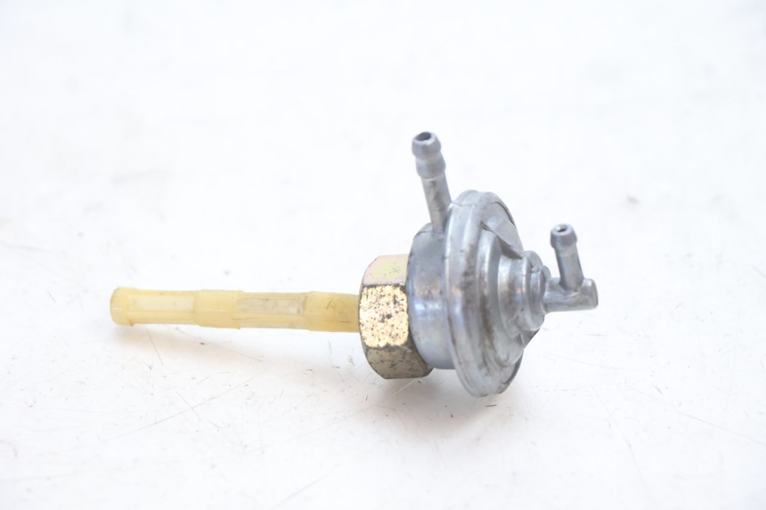 photo de FUEL TANK VALVE RIDE RACE GT 2T 50 (2012 - 2017) - Alternative perspective
