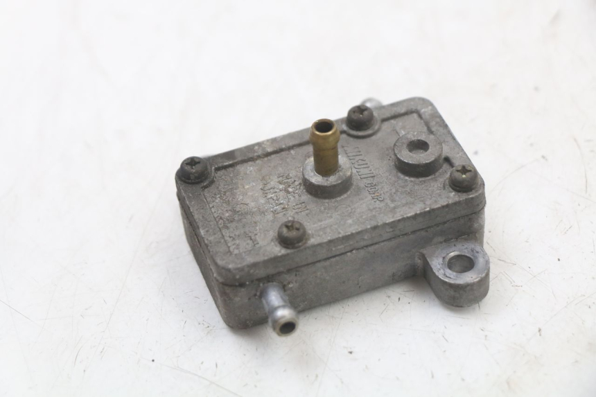 photo de FUEL TANK VALVE GILERA RUNNER LC 50 (1997 - 1998) - Component detail