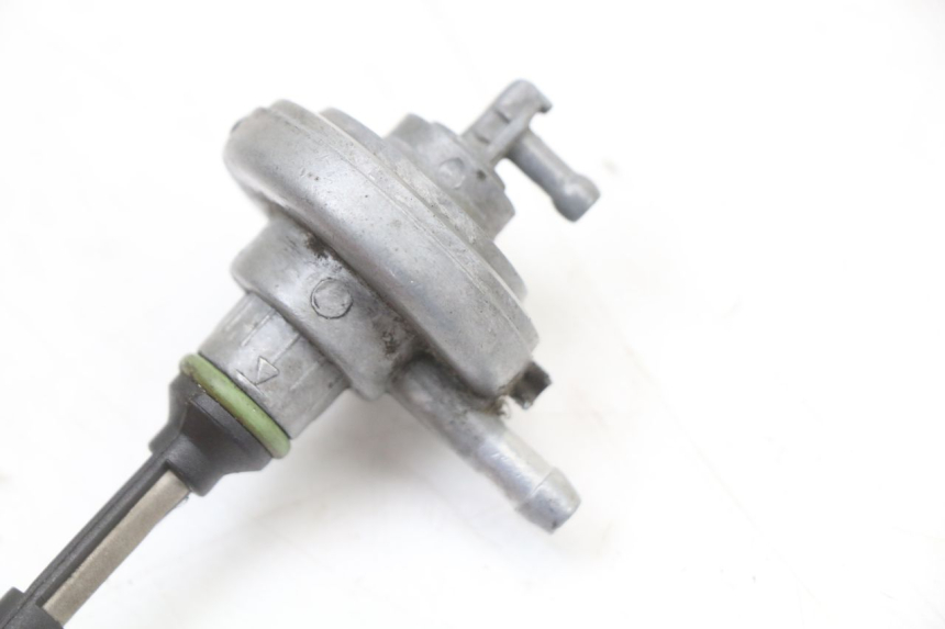 photo de FUEL TANK VENT APRILIA SR 2T 50 (2018 - 2022) - Alternative perspective