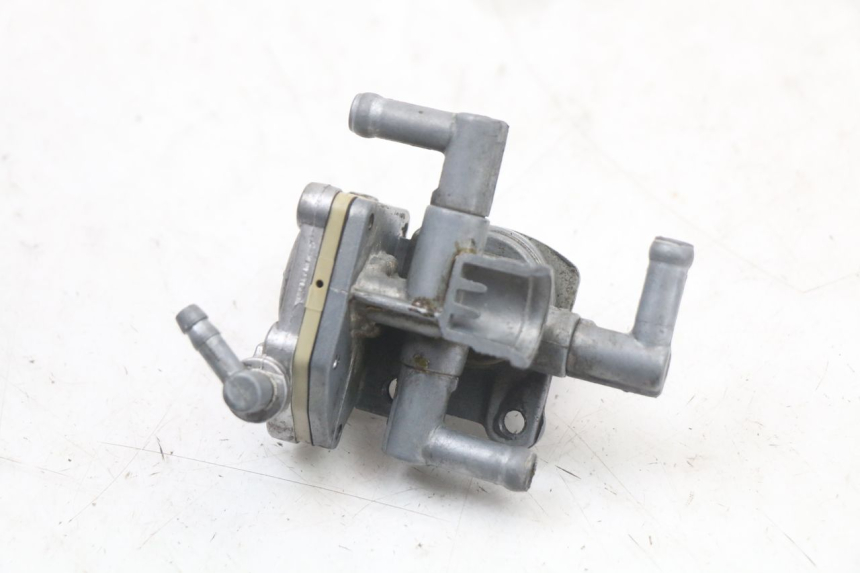 photo de FUEL TANK VALVE SUZUKI GS F 500 (2004 - 2007) - Product overview