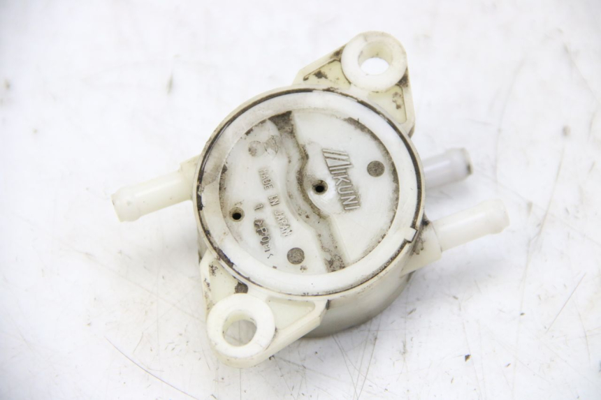 photo de FUEL TANK VENT PIAGGIO VESPA GRANTURISMO 125 (2003 - 2007) - Alternative perspective