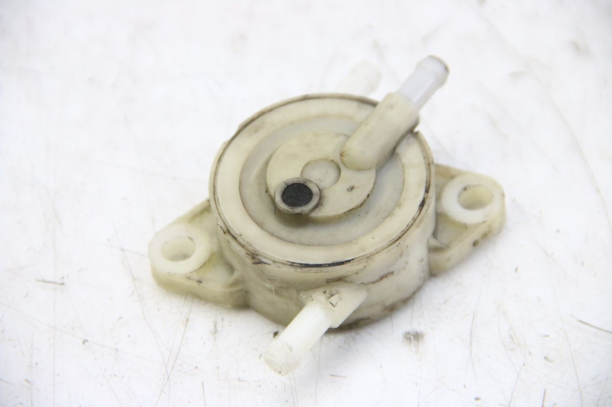 photo de FUEL TANK VENT PIAGGIO VESPA GRANTURISMO 125 (2003 - 2007) - Surface and material condition