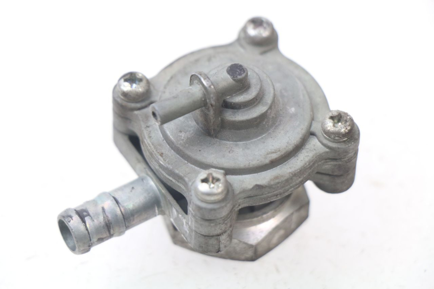 photo de FUEL TANK VALVE HONDA XLV TRANSALP 650 (2005 - 2007) - Fixing points details