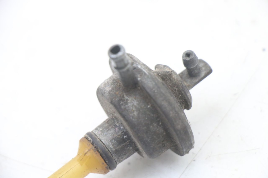 photo de FUEL TANK VALVE YAMAHA BW'S NG NEXT GENERATION 50 (1996 - 2003) - Zoom on usage condition
