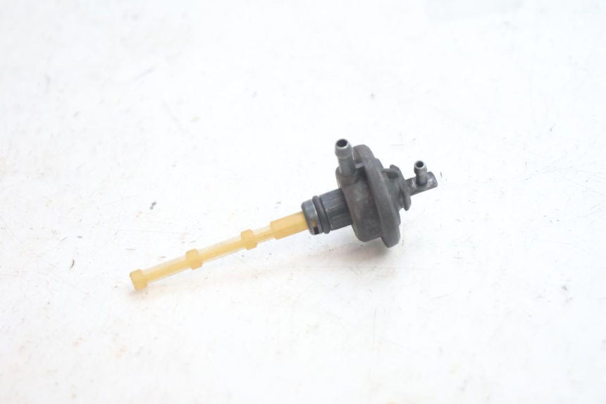 photo de FUEL TANK VENT YAMAHA YP MAJESTY 125 (2002 - 2006) - Component detail
