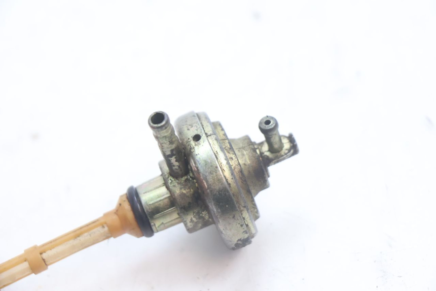 photo de FUEL TANK VALVE PIAGGIO ZIP 4T 50 (2006 - 2017) - Zoom on usage condition