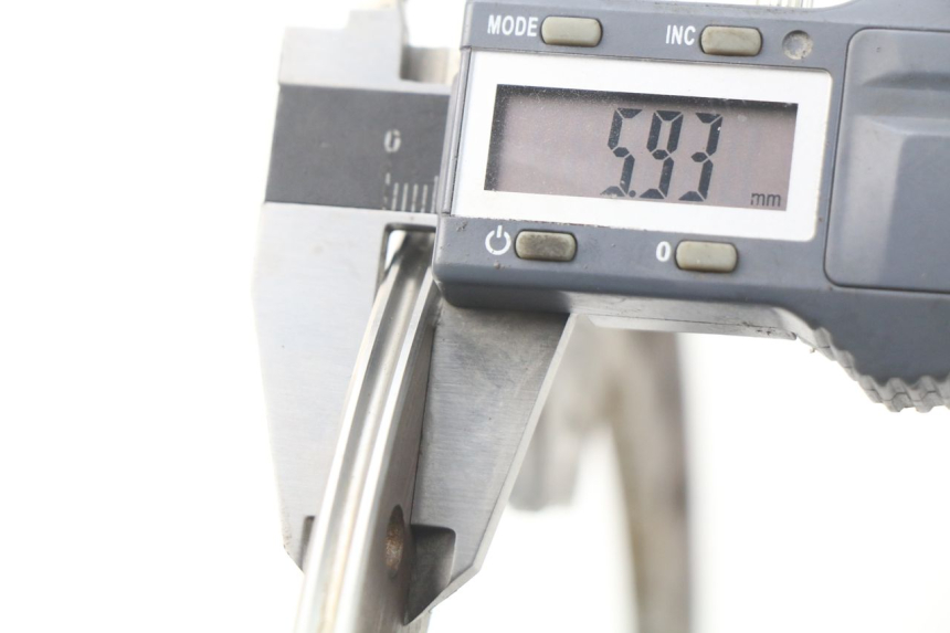 photo de REAR BRAKE DISC MV AGUSTA BRUTALE R WALLY 910 (2008 - 2008) - Alternative perspective