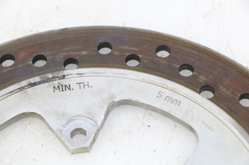 photo de REAR BRAKE DISC HONDA CB R 1000 (2018 - 2023) - Technical close-up