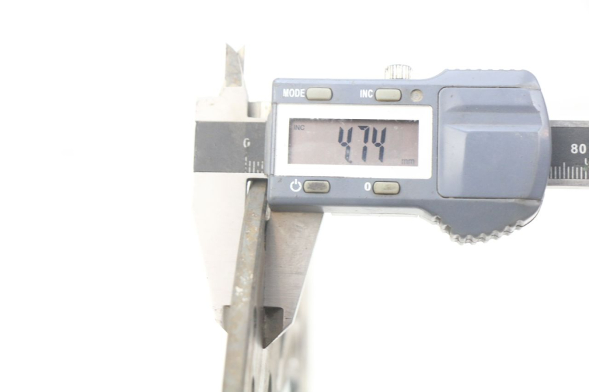 photo de REAR BRAKE DISC YAMAHA FJR ABS 1300 (2016 - 2020) - Fixing points details