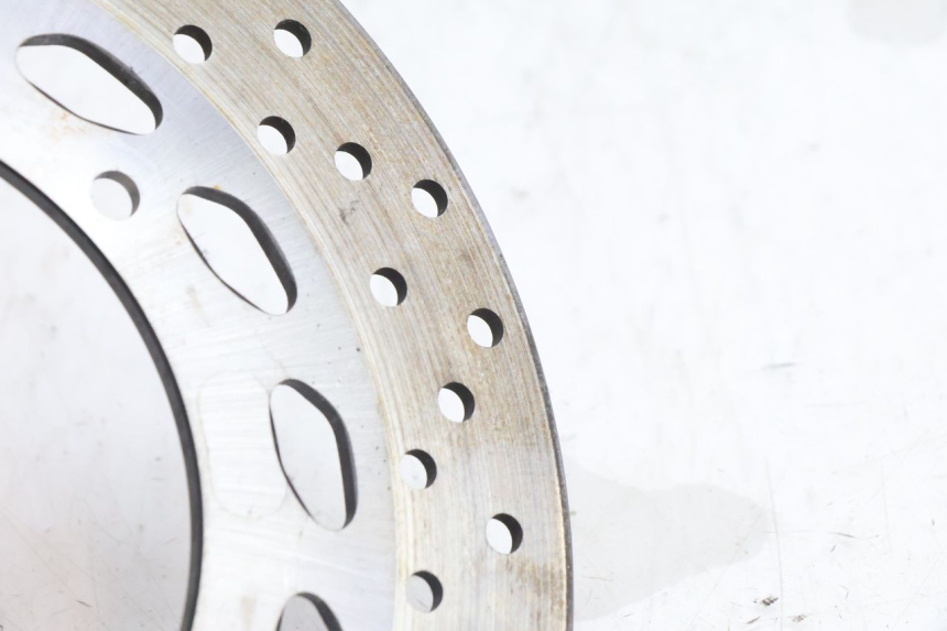 photo de REAR BRAKE DISC YAMAHA FZ8 800 (2010 - 2016) - Technical close-up