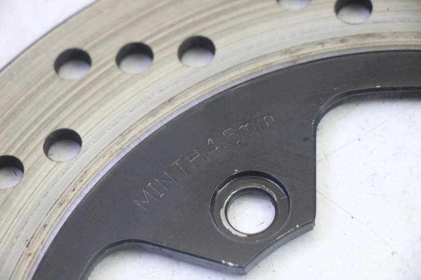 photo de REAR BRAKE DISC SUZUKI GSF N BANDIT 600 (1996 - 1999) - Technical close-up