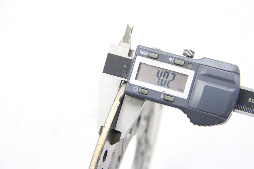 photo de REAR BRAKE DISC REVATTO IMPERATOR 125 (2007 - 2015) - Zoom on usage condition