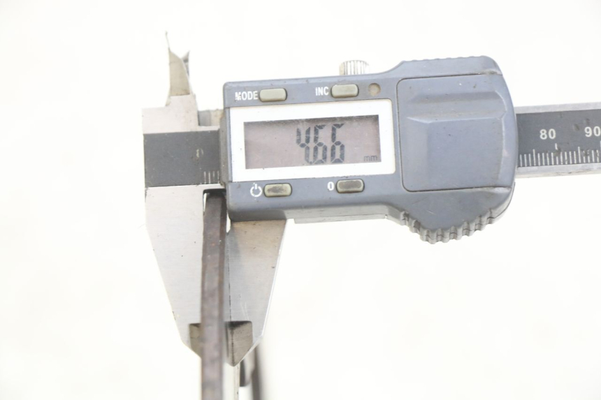 photo de REAR BRAKE DISC PIAGGIO MP3 LT 400 (2007 - 2012) - Alternative perspective