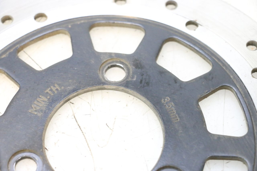 photo de REAR BRAKE DISC EFUN PUSA 1 - Technical close-up