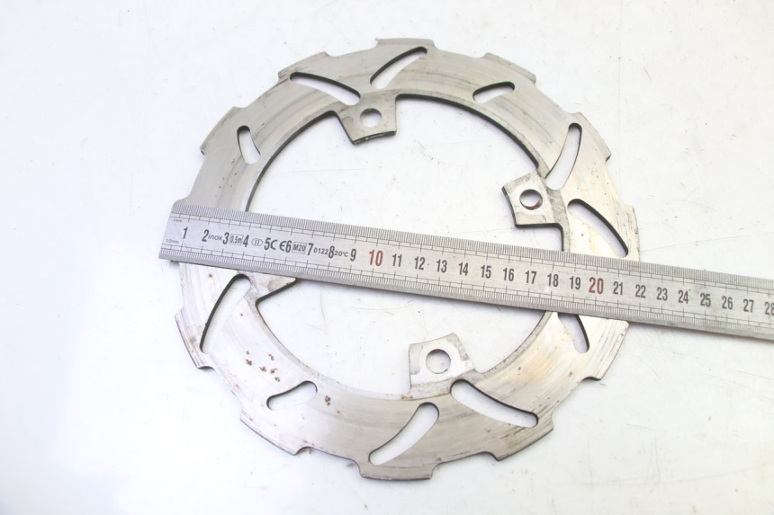 photo de REAR BRAKE DISC MAG POWER R-STREET 50 (2016 - 2025) - Zoom on usage condition