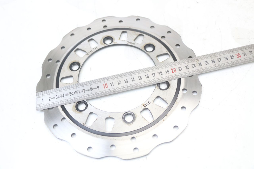 photo de REAR BRAKE DISC REGAL RAPTOR SPYDER 125 (2010 - 2018) - Zoom on usage condition