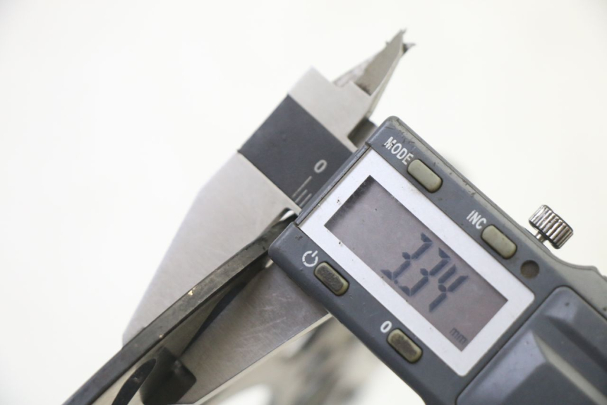 photo de REAR BRAKE DISC APOLLO RFZ 125 - Technical close-up