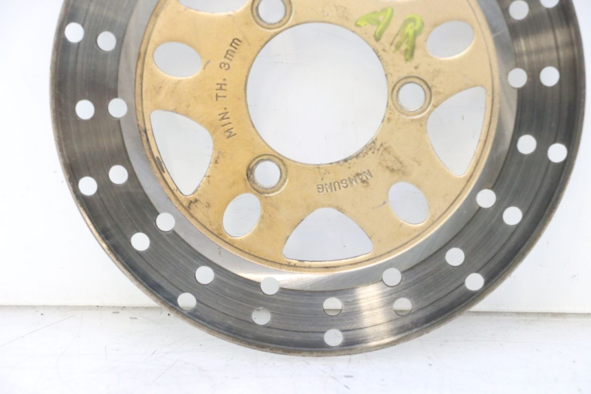 photo de REAR BRAKE DISC DAELIM VJ ROADWIN 125 (2004 - 2007) - Zoom on usage condition