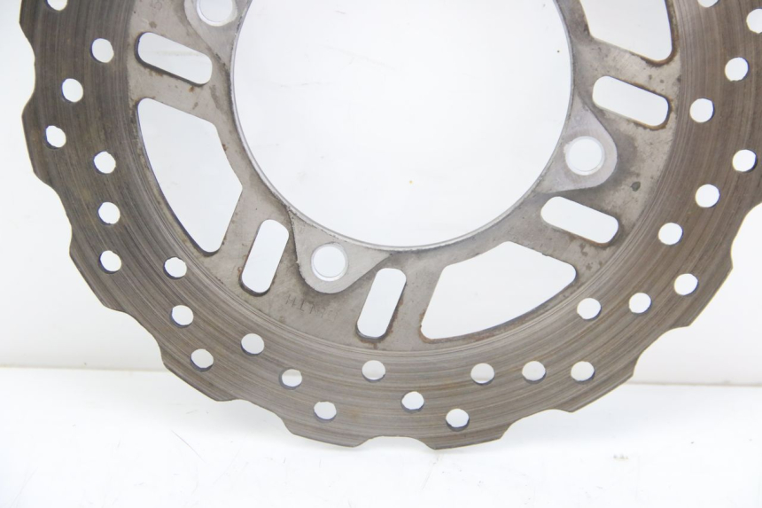 photo de REAR BRAKE DISC KAWASAKI Z ABS 1000 (2014 - 2020) - Alternative perspective