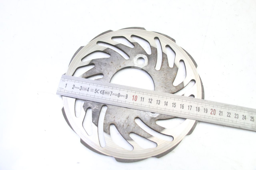 photo de FRONT BRAKE DISC KEEWAY F-ACT FACT 50 (2006 - 2011) - Zoom on usage condition