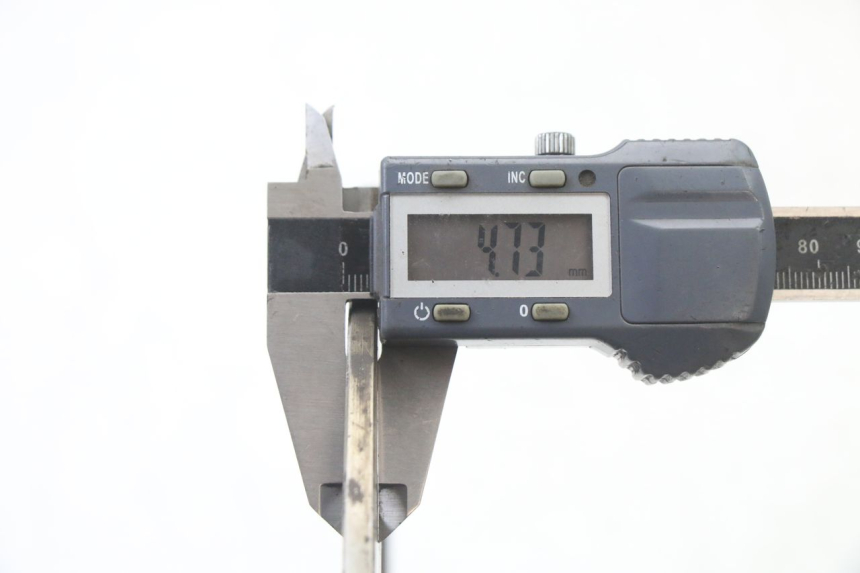 photo de FRONT BRAKE DISC GILERA NEXUS 300 (2008 - 2013) - Fixing points details