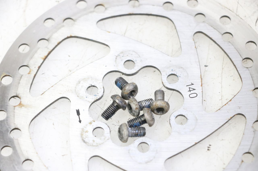 photo de FRONT BRAKE DISC HITWAY H5 1 - Alternative perspective